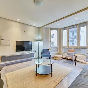 https://apartamento-merindades-by-clabao.sansebastianhotels.net