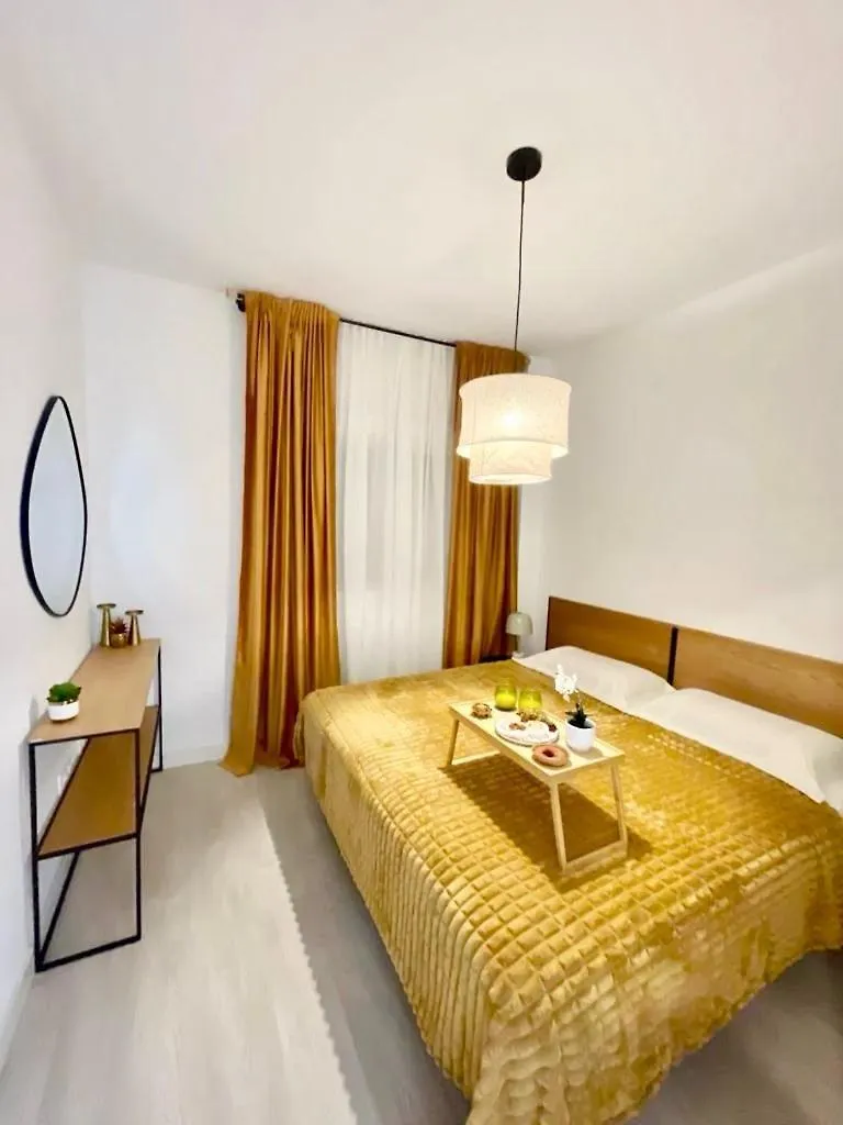 Apartamento Historical Centre! Private Terrace & Gym-Near Public Parking Málaga España